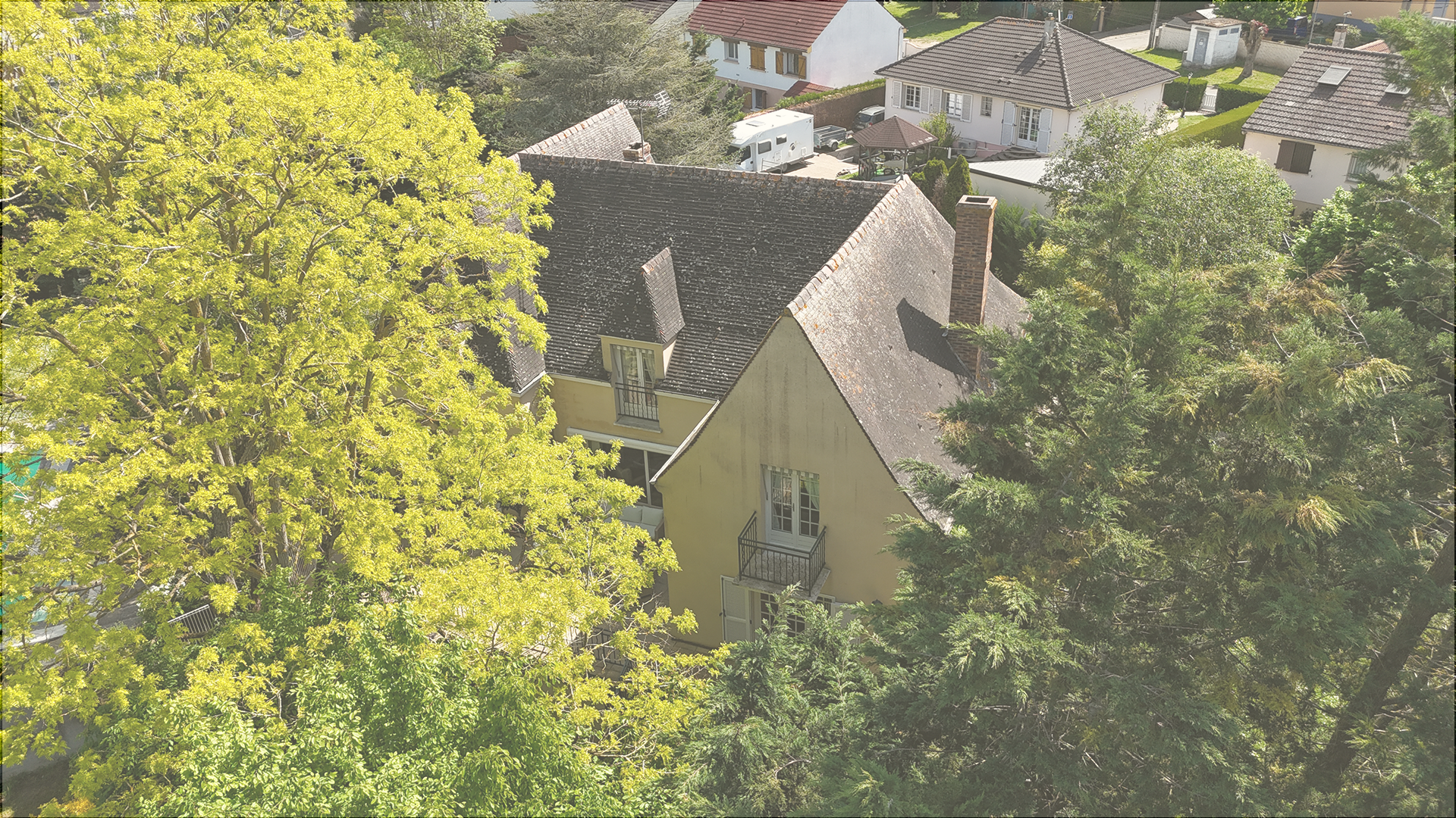 Photo drone maison Chartres Centre-val de Loire